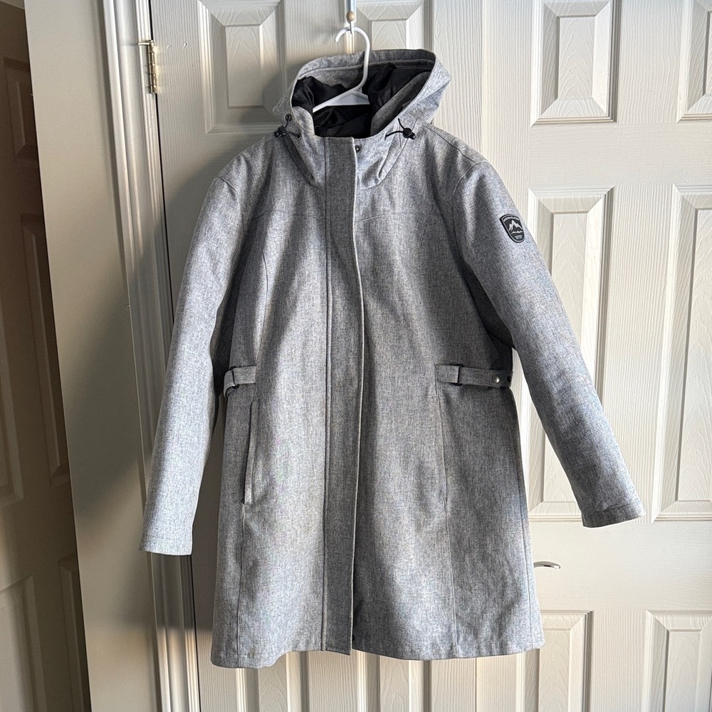 Women's Gray Ski & Snow Jacket